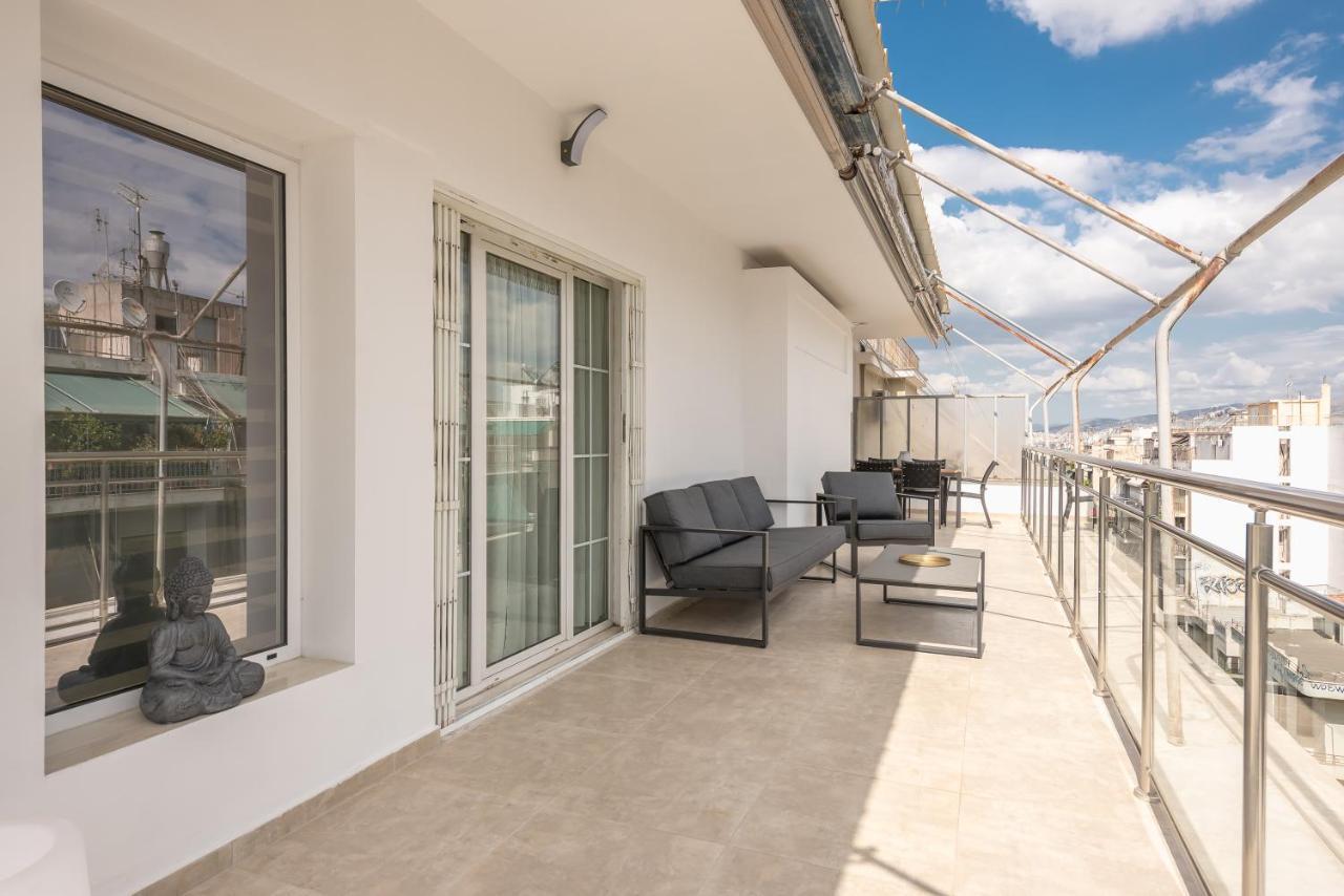 Athens Del Sol Suite Екстериор снимка
