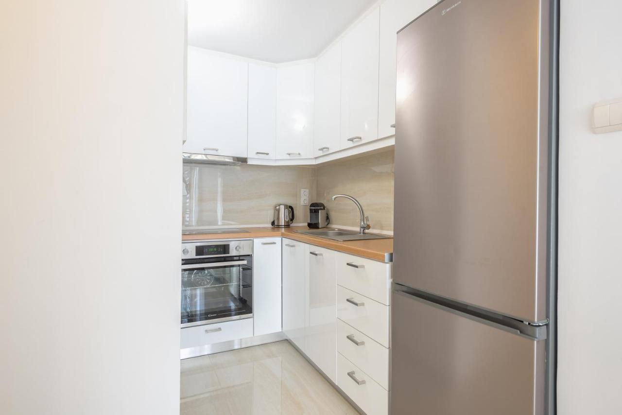 Athens Del Sol Suite Екстериор снимка