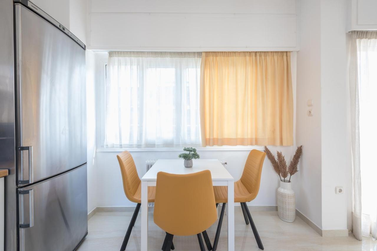 Athens Del Sol Suite Екстериор снимка