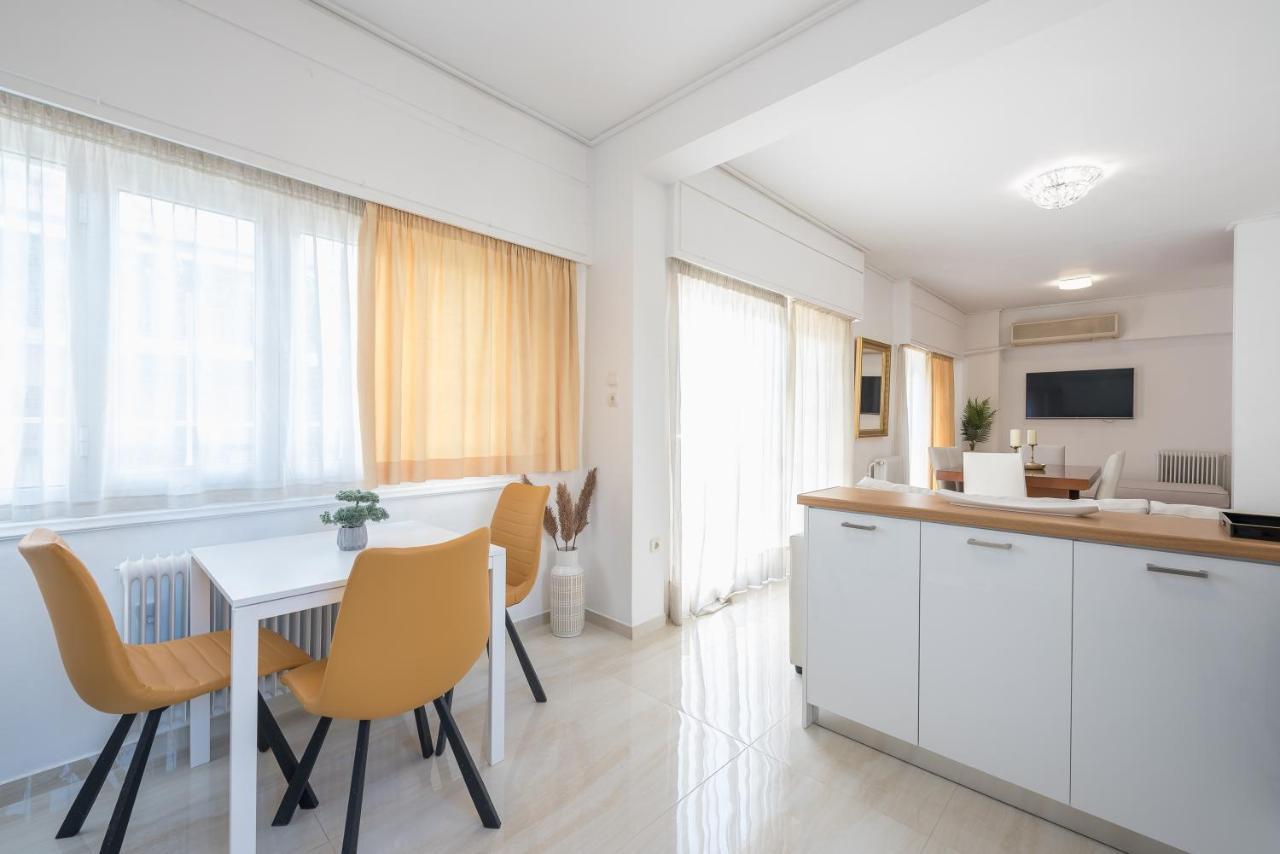 Athens Del Sol Suite Екстериор снимка