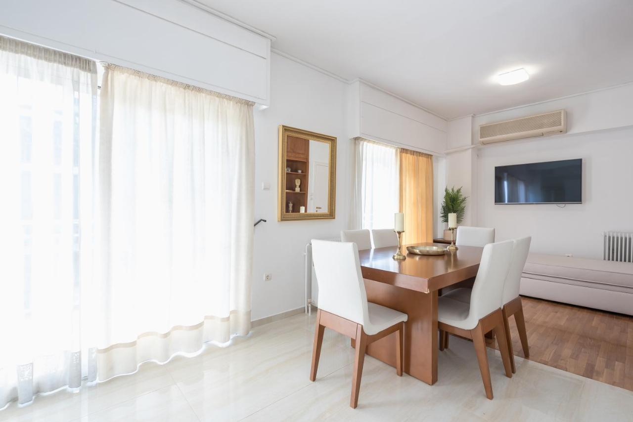 Athens Del Sol Suite Екстериор снимка