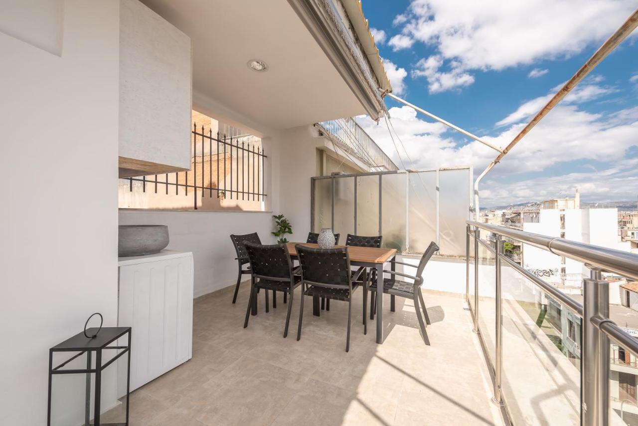 Athens Del Sol Suite Екстериор снимка