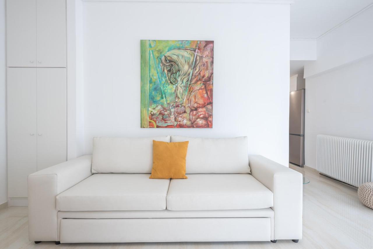 Athens Del Sol Suite Екстериор снимка