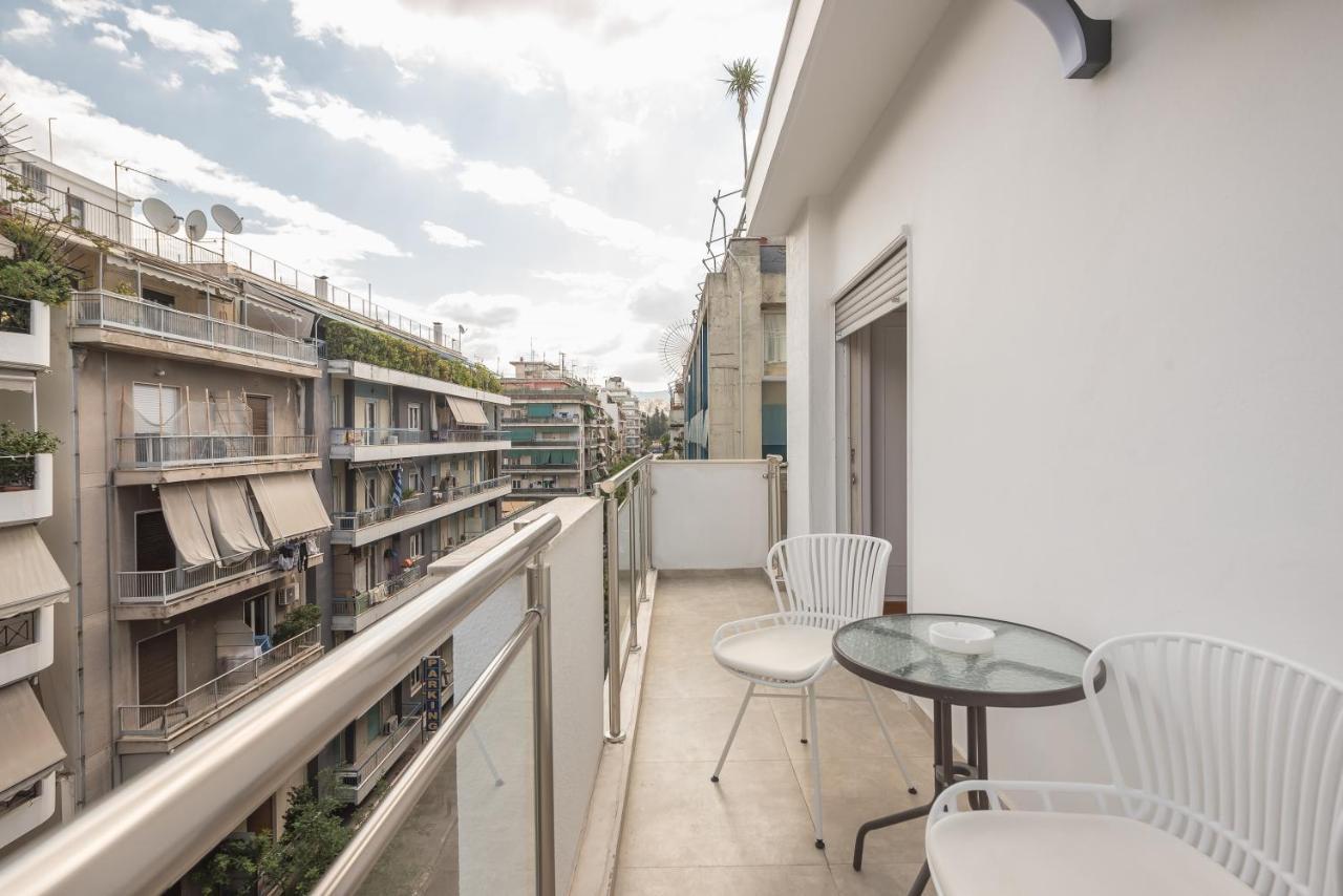 Athens Del Sol Suite Екстериор снимка